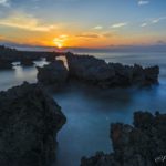 沖永良部島 ウシジ浜の朝日 ND400使用